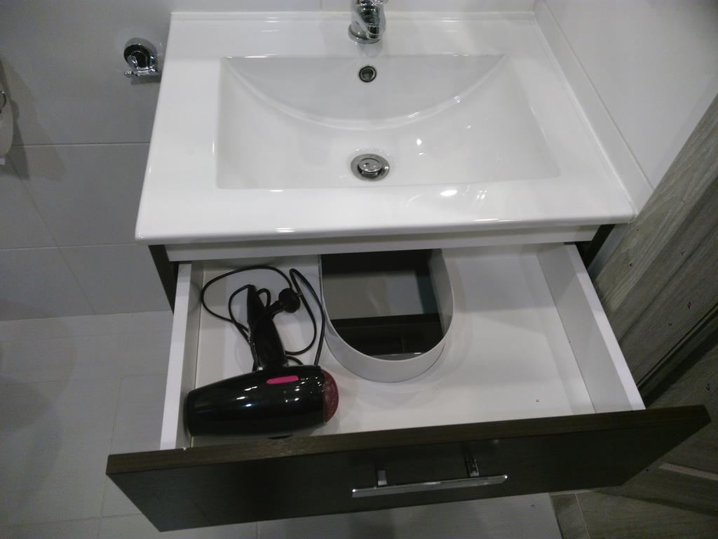 Apartament Salezego ワルシャワ エクステリア 写真